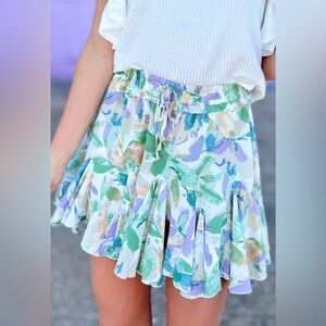 Entro Multicolor Floral Pleated Skort